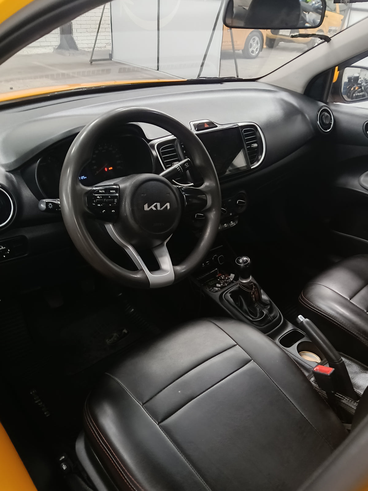 Kia Sephia 1.4 - 2023