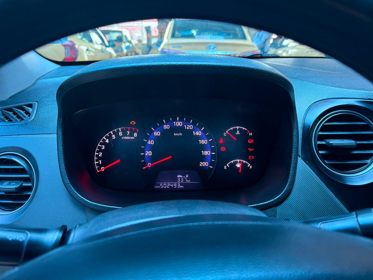 Hyundai Grand I10 Sedan 1.2 - 2018