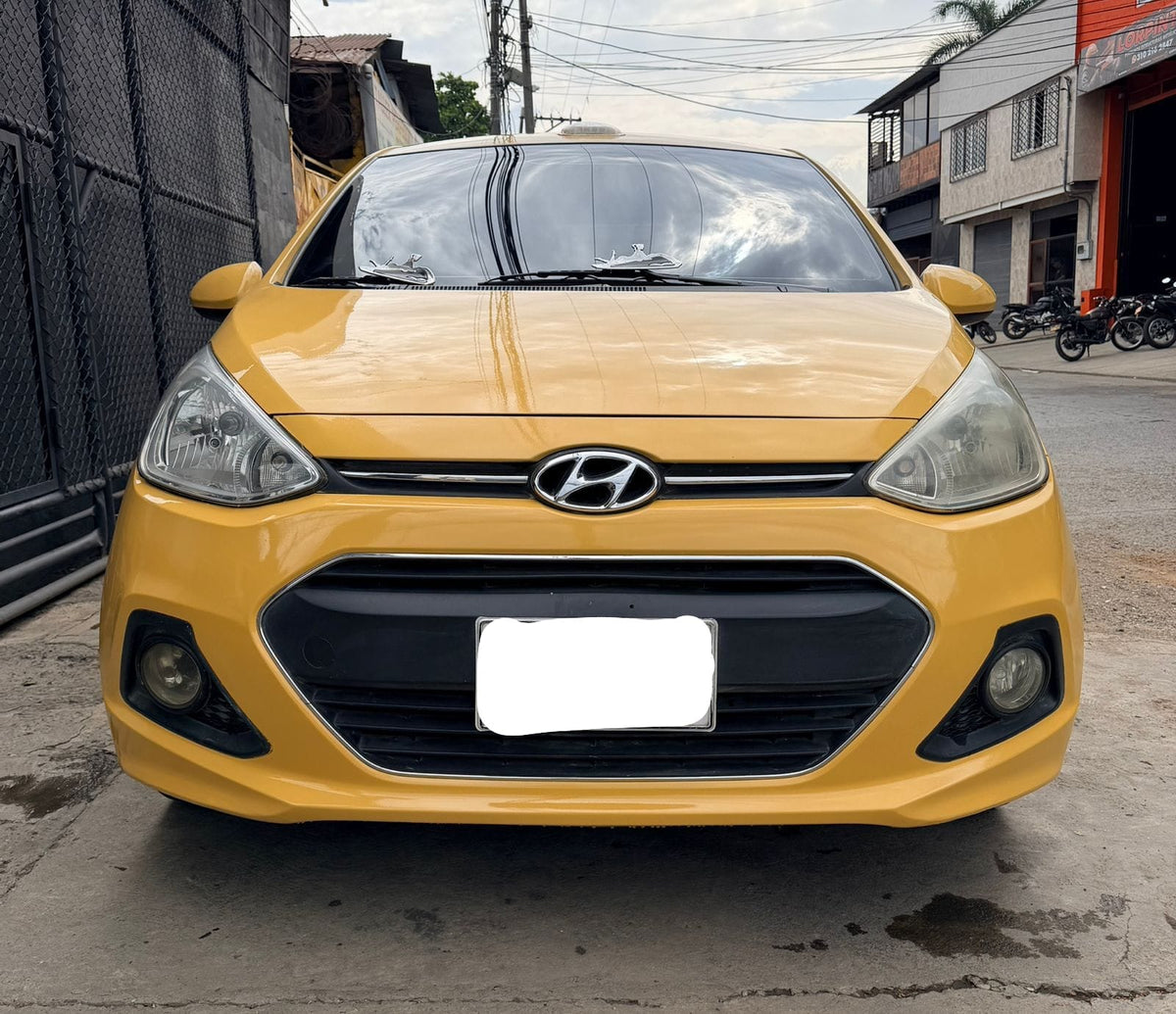 Hyundai Grand I10 GLS MT 1.25 - 2018